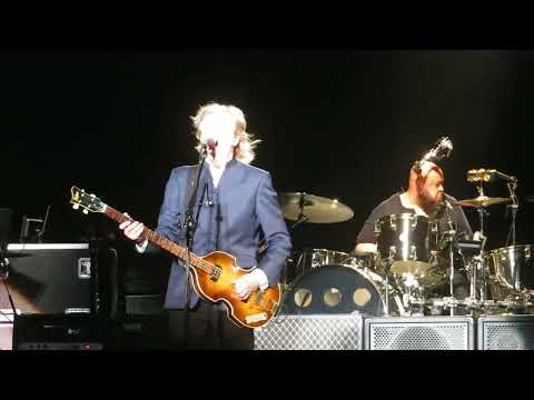 Paul McCartney - She's a Woman (Belo Horizonte 2023 1st night)