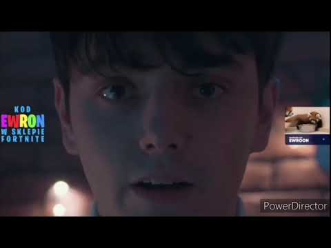 Ewron ogląda film JDadbrowskiego "Staremu odwaliło i chce iść do telewizji "