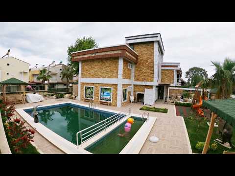 58-)Kuşadası'nda Denize Çok Yakın Lüks Havuzlu Bahçe Katı