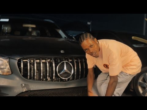 Aixe - Yam Billing (feat. Submarine boy & Bluenax) [Visualizer]