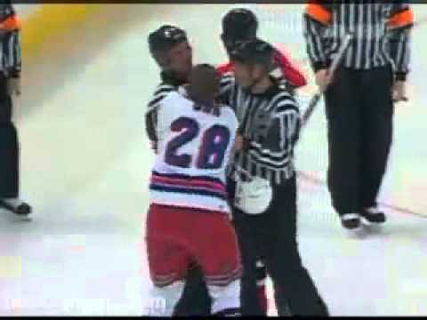 Colton Orr vs Brian McGrattan, Round 2 Dec 29, 2006