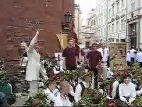 4/6 Iesildām balsis ! - "Mūžu mūžos būs dziesma"