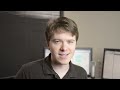 What is the Windows 8 Charms Bar?
