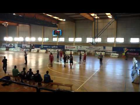 PBB - Estudiantes de Lugo 22-10-2011 4/5 [HD]