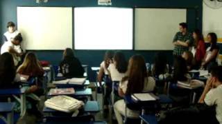 preview picture of video 'pedido de namoro na sala de aula (Colégio M3 Niterói)'