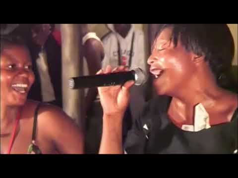 AMAYENGE LIVE-NATANGWANYIKA (CHIPATA DISCO  AMAZING DANCING)