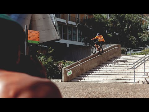 MARIEJADE  未来がない ANTONY PERRIN