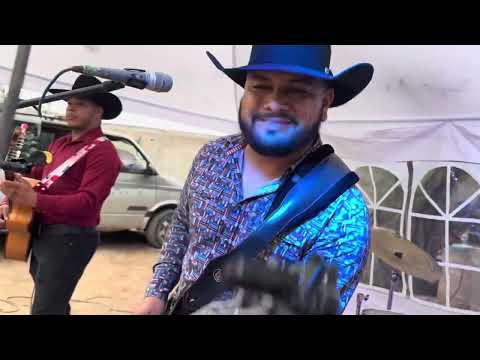 La oscuridad norteña en vivo - A ritmo de cumbia San Felipe !!!