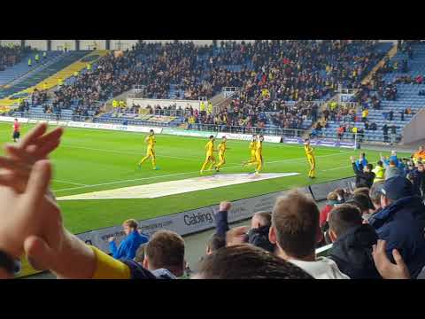 Oxford United v Gillingham