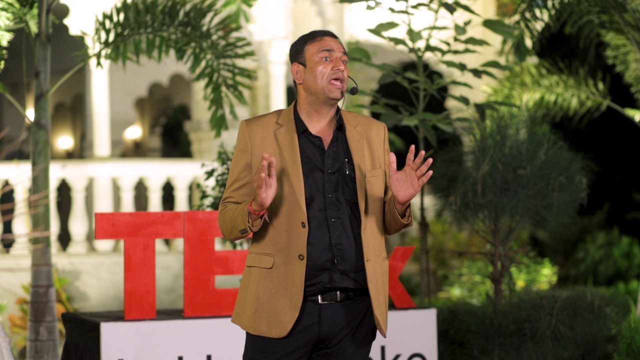 Outgrow Your Bed | Kalpesh Ramoliya | TEDxLakhotaLake