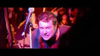 Music video thumbnail preview for The Chariot - Forget - Official Music Video (Legendado) by The Chariot