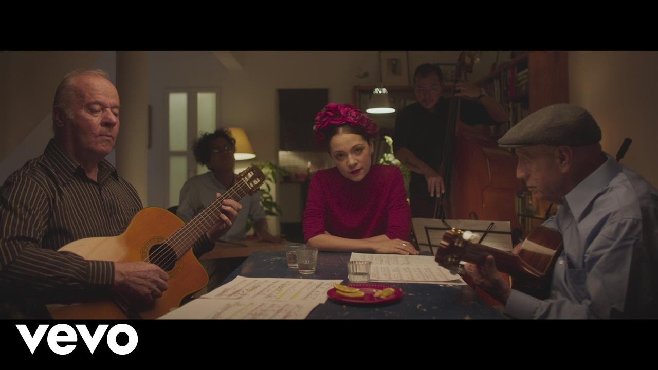 Soledad y El Mar Lyrics English Translation Soledad y El Mar Lyrics English Translation