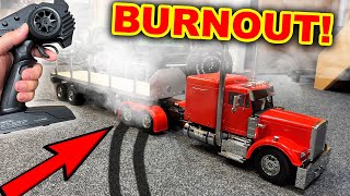 Download lagu Tamiya RC Semi Truck Destroys Carpet @ 100,000 rpm mp3