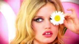 Джорджия Мэй Джаггер в съемке для "Vogue".