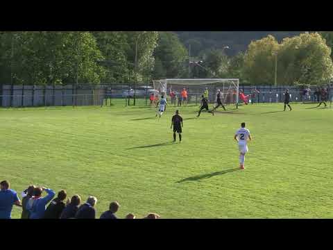 Zostrih zo stretnutia 4. kola Slovnaft Cupu MFK Spartak Medzev - AS Trenčín 1:0 (1:0)
