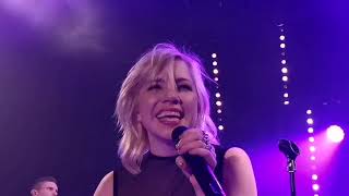 CARLY RAE JEPSEN - When I needed you. Live Paris (10 /02 /2020)