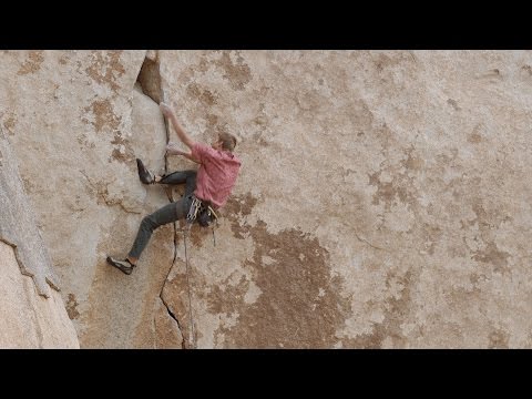 Jeremy Schoenborn on Acid Crack, Joshua Tree National Park