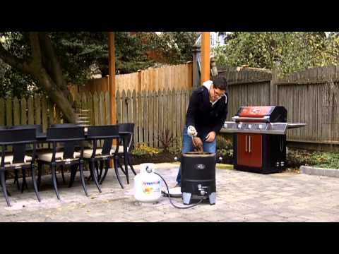 Video Review: Char-Broil Big Easy Oil-Less Turkey Deep...