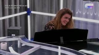 Alfred pilla a Amaia cantando "Londres"