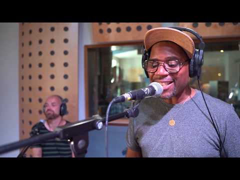 GOSH! SESSIONS - Pete Simpson & Band - Fly Away