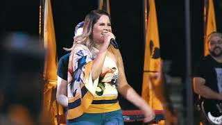 Marília Mendonça - LOVE À QUEIMA ROUPA