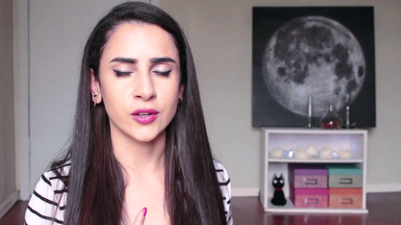 DIY Makeup Setting Spray - YouTube
