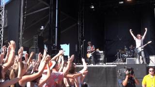 54-40 at Rock The Shores 2013: Casual Viewin&#39;