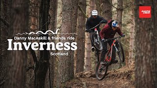 Danny MacAskill con gli amici a Inverness