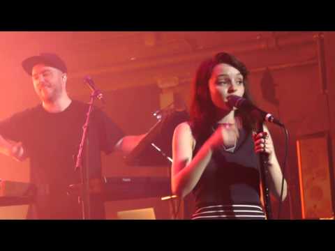 Chvrches - smalltalk Fucking Hurry Up LIVE HD (2016) Orange County The Observatory