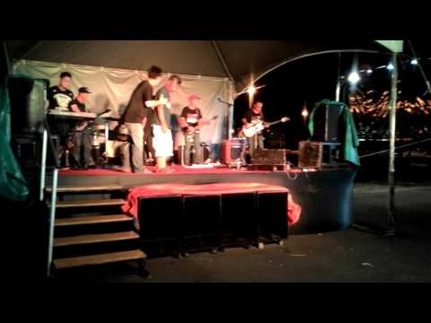 Tikas Pengerindu by Weelee Tamang Raja ft. Remang