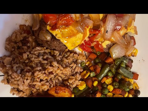 Vension (Deer meat burger) mukbang