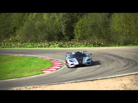 Stig Crashes Koenigsegg CCX (HQ) - Top Gear - Series 8 - BBC