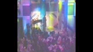 Robbie Williams: There Are Bad Times Just Around The Corner