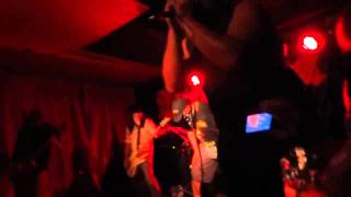 Brujería - Cruza la frontera (live in Rome)