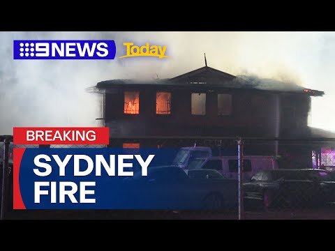 Fire engulfs home in Sydney's south-west | 9 News Australia