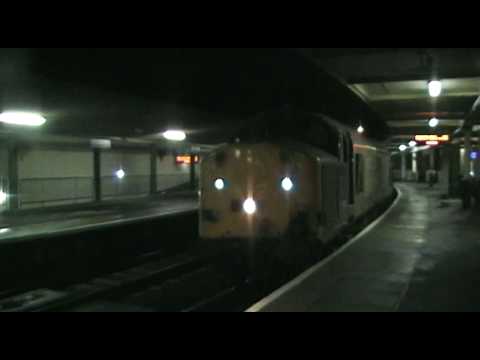 92031 6X12 And DRS 37601/37667 6K73 At Carnforth 15/12/09