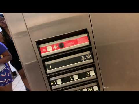 Dover Impulse Hydraulic Elevator at Travelodge in Romulus MI