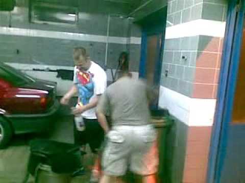 W bani ci sie jebie -jasio i klm