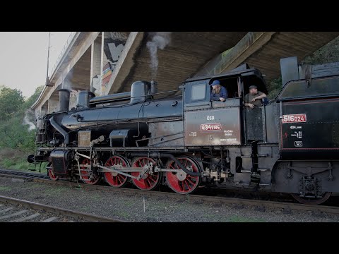Čtyřkolák 434.2186 and Karkulka T444.162, Praha-Braník, Railway Day 9/19/2015