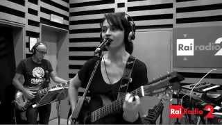 Carmen Consoli &quot;L&#39;ultimo Bacio&quot; - Radio2 Social Club