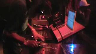 DJ Roy Le Freak & DJ MX - Boom Style