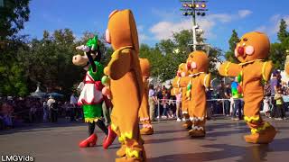 2017 NEW* A Christmas Fantasy Parade at Disneyland Park - Christmas Time Parade First day