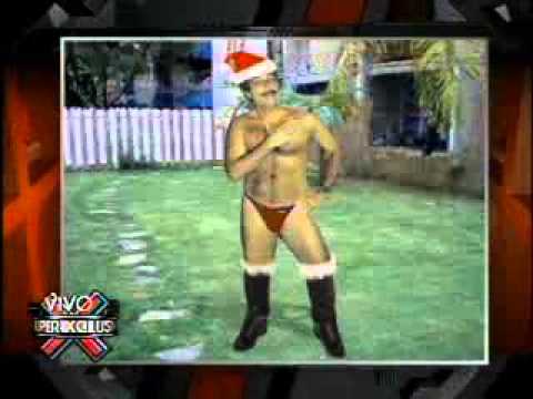 SuperXclusivo - Relajo a Héctor y estatua de Navidad 12/11/09