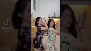 Download lagu selebeww  ratu pargoy #ratupargoy #tiktok #youtubeshorts #trending mp3