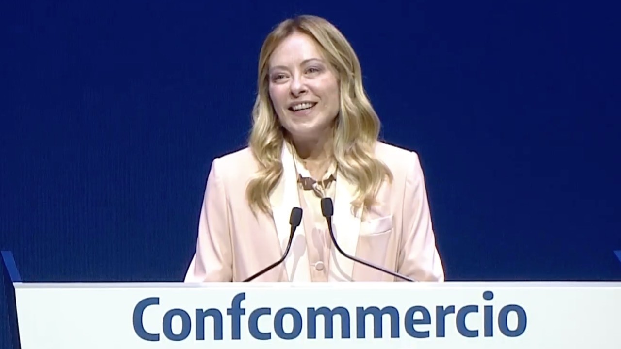 GIORGIA MELONI ALL'ASSEMBLEA DI CONFCOMMERCIO: “IL MADE IN ITALY NON SI PUÒ DELOCALIZZARE"