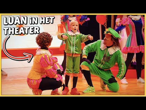 LUAN ZiJN EERSTE OPTREDEN iN HET THEATER 🤩 ( Beatrix Theater) | Bellinga Vlog #2228
