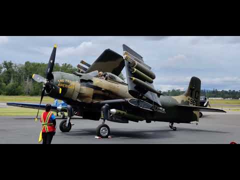 A-1 Skyraider engine start