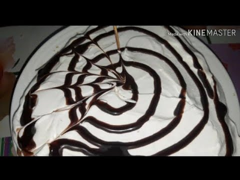 #Short #YtShorts Simple Vanilla Heart Cake #7Spoon