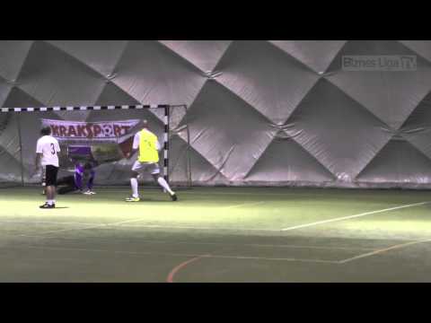 17.12.2014 III Biznes Liga B - NOKIA vs. Mota-Engil