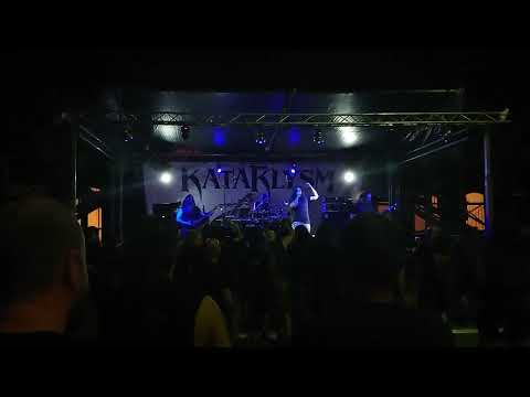 Kataklysm - Crippled & broken [live]